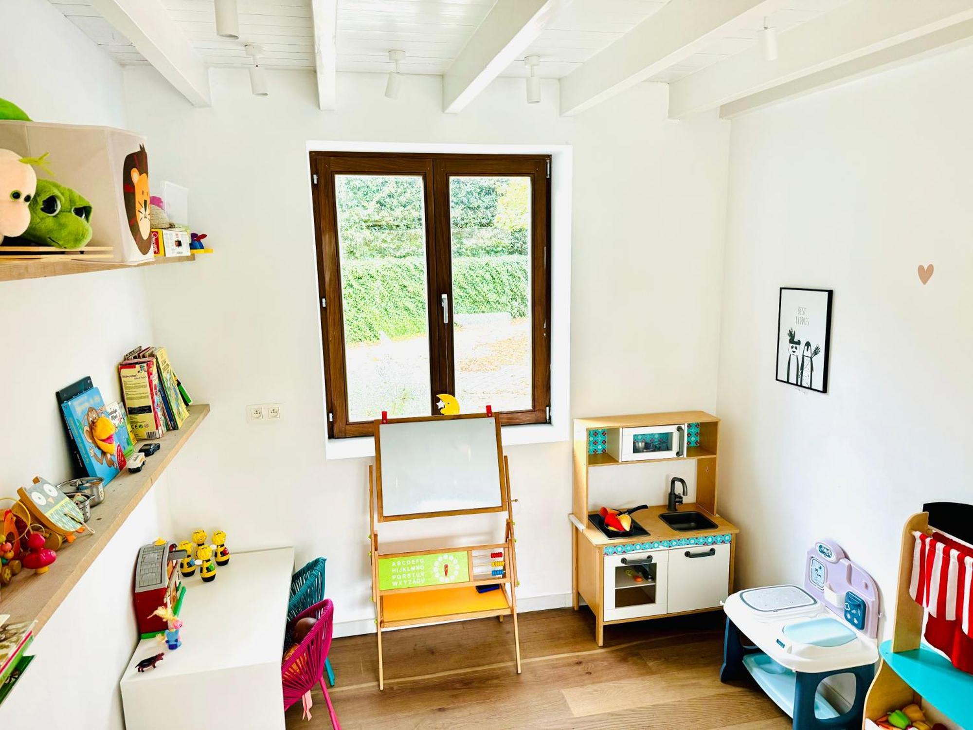 De Veldmuis, Met Mooie Speelhoek En Speelhuis Koksijde Luaran gambar